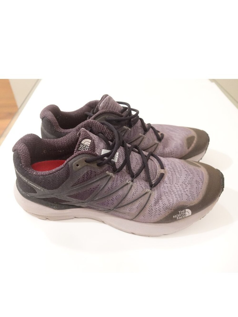 The North Face Ultra Cardiac II Lightweight Grey Hiking Shoe Womens Size 11